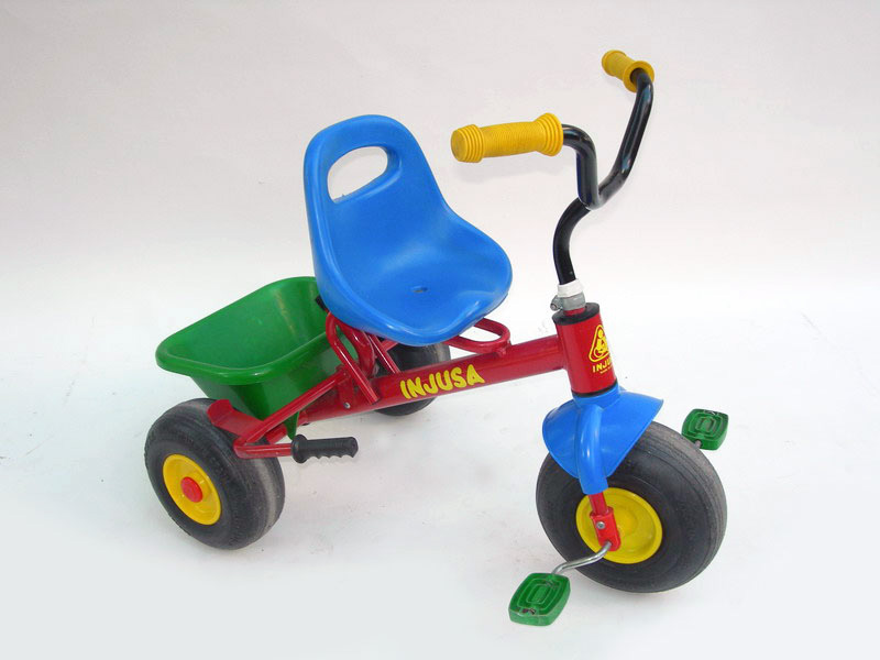 triciclo arrastre metal plastico 60x45x74 largo brazo 83 1u